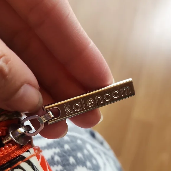 Colorful Circle Pattern Pouch Set - Picture 6 of 7